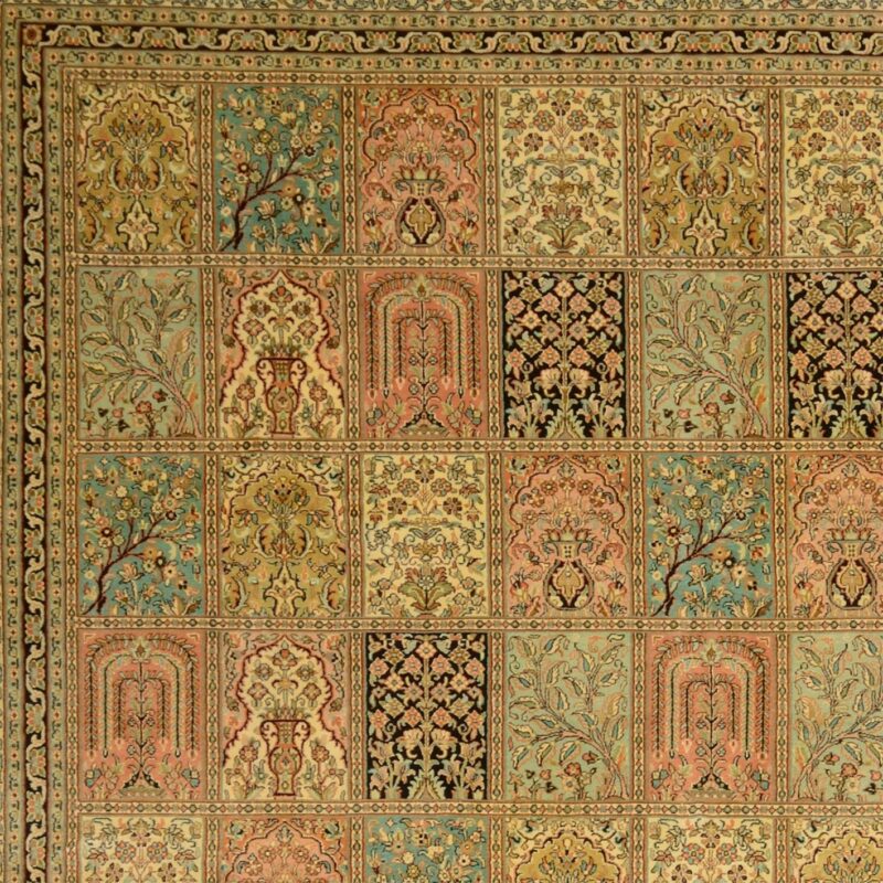 Kashmir Oriental Rug 273 × 372 cm, Silk, hand-knotted — view 4