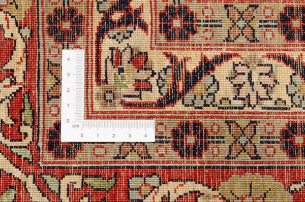 Kashmir Oriental Rug 274 × 365 cm, Silk, hand-knotted — view 3 Kashmir Oriental Rug 274 × 365 cm, Silk, hand-knotted — view 3