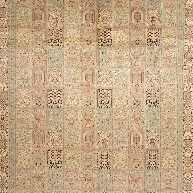 Kashmir Oriental Rug 277 × 363 cm, Silk, hand-knotted — view 5