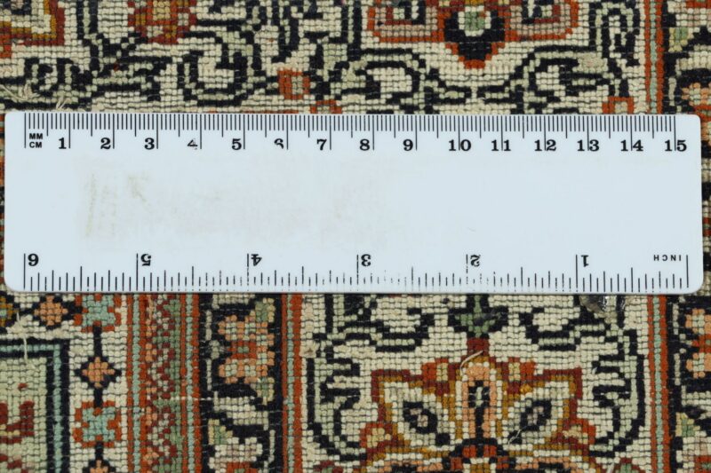 Kashmir Oriental Rug 76 × 213 cm, Silk, hand-knotted — view 11