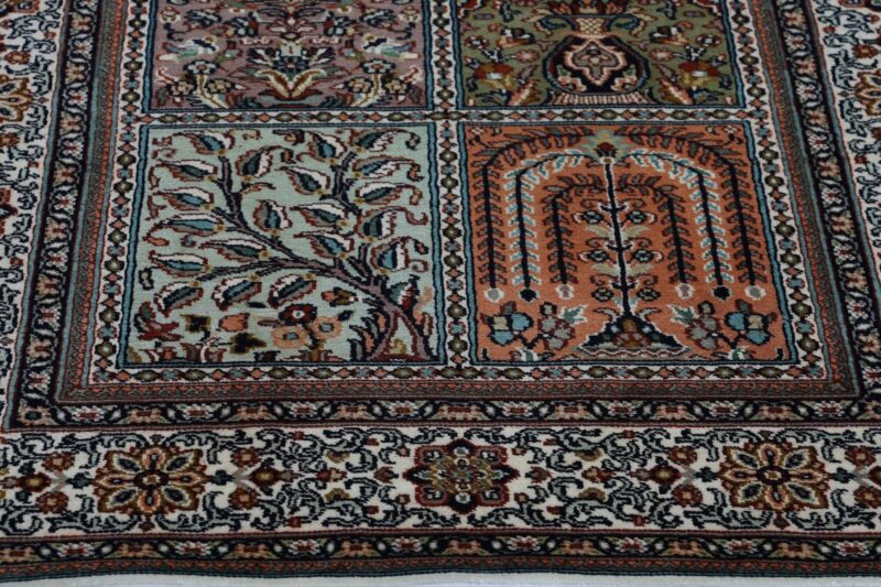 Kashmir Oriental Rug 76 × 213 cm, Silk, hand-knotted — view 6
