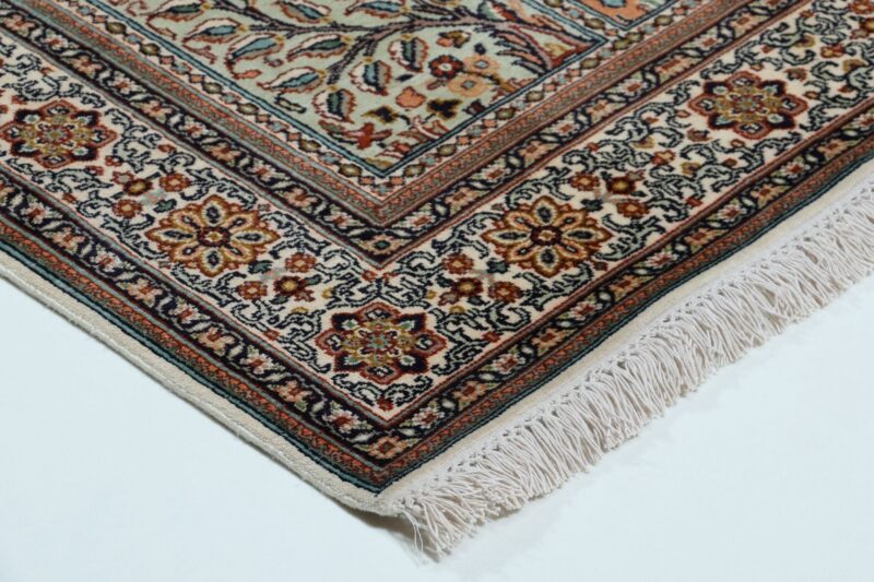 Kashmir Oriental Rug 76 × 213 cm, Silk, hand-knotted — view 7