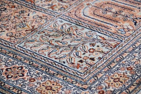 Kashmir Oriental Rug 76 × 241 cm, Silk, hand-knotted, Indian — view 5