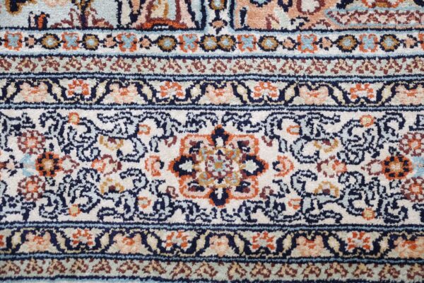 Kashmir Oriental Rug 76 × 241 cm, Silk, hand-knotted, Indian — view 8
