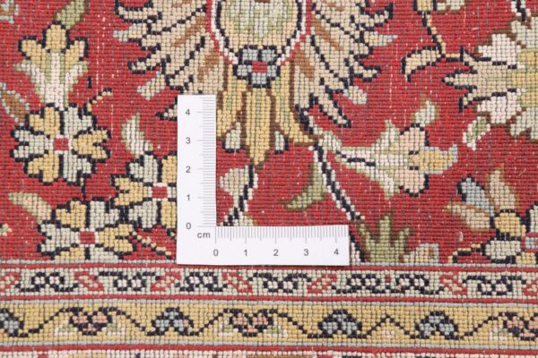 Kashmir Oriental Rug 76 × 532 cm, Silk, hand-knotted — view 3