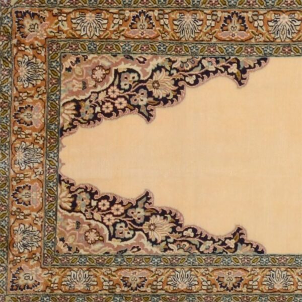 Kashmir Oriental Rug 77 × 326 cm, Silk, hand-knotted — view 4 Kashmir Oriental Rug 77 × 326 cm, Silk, hand-knotted — view 4