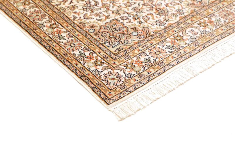 Kashmir Oriental Rug 79 × 271 cm, Silk, hand-knotted — view 5