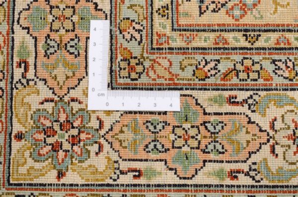 Kashmir Oriental Rug 81 × 312 cm, Silk, hand-knotted — view 3