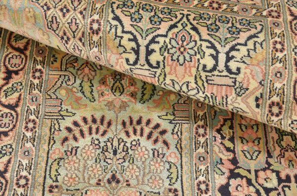 Kashmir Oriental Rug 83 × 306 cm, Silk, hand-knotted — view 5