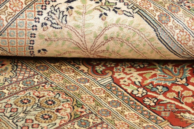 Kashmir Oriental Rug 93 × 153 cm, Silk, hand-knotted — view 10