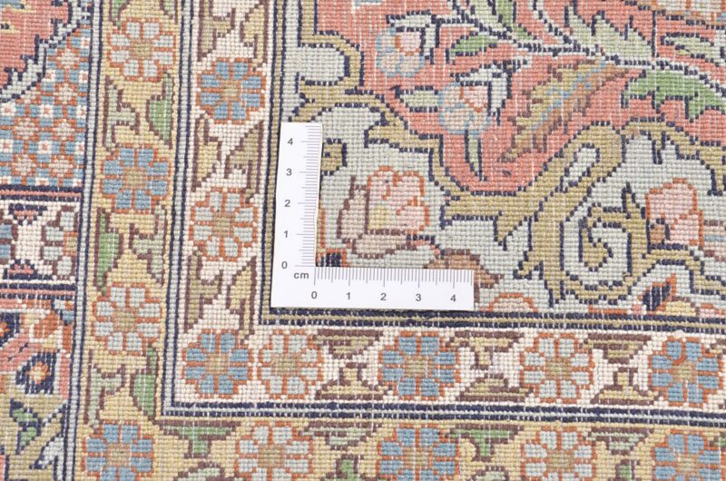 Kashmir Oriental Rug 95 × 313 cm, Silk, hand-knotted, fine — view 4