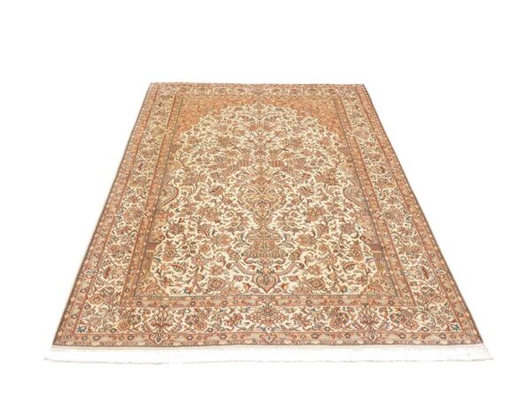 Kashmir Oriental Rug 127 × 185 cm, Silk, hand-knotted — view 4
