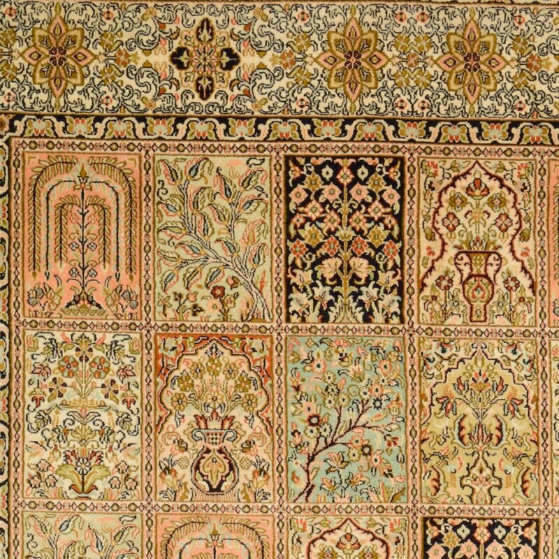 Kashmir Oriental Rug 151 × 216 cm, Silk, hand-knotted — view 4