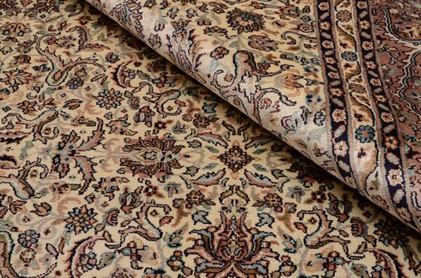 Kashmir Oriental Rug 179 × 276 cm, Silk, hand-knotted, fine — view 4