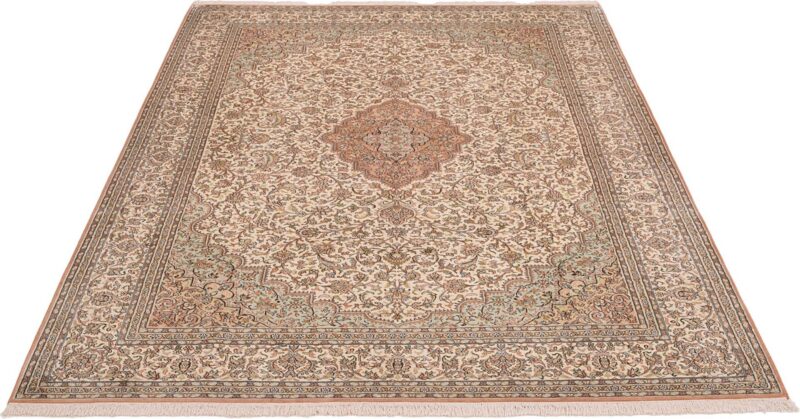 Kashmir Oriental Rug 203 × 284 cm, Silk, hand-knotted — view 2