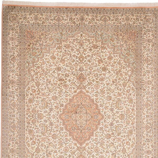Kashmir Oriental Rug 203 × 284 cm, Silk, hand-knotted — view 7