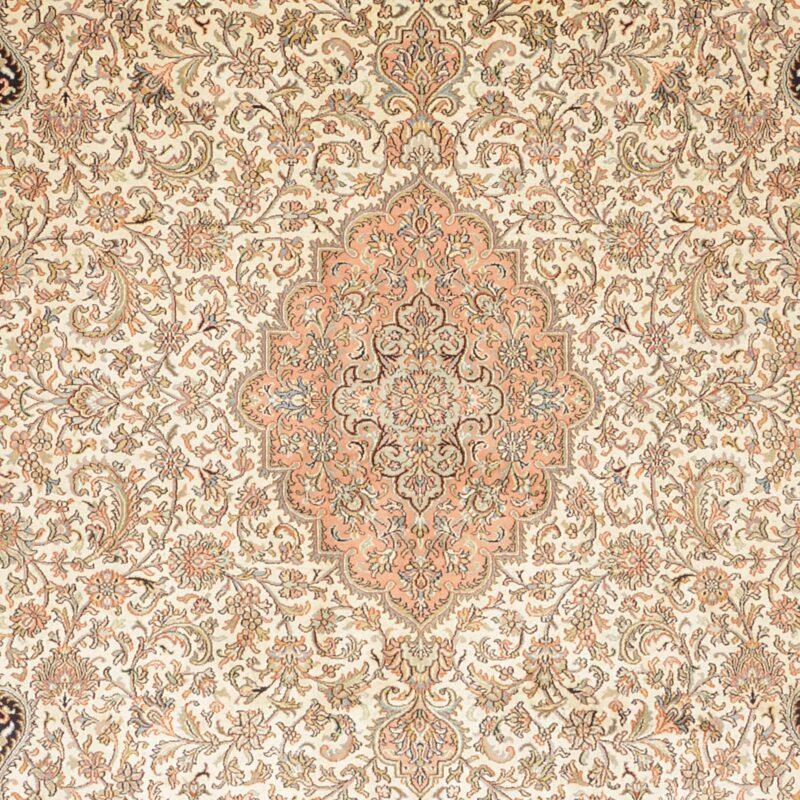 Kashmir Oriental Rug 205 × 298 cm, Silk, hand-knotted — view 4