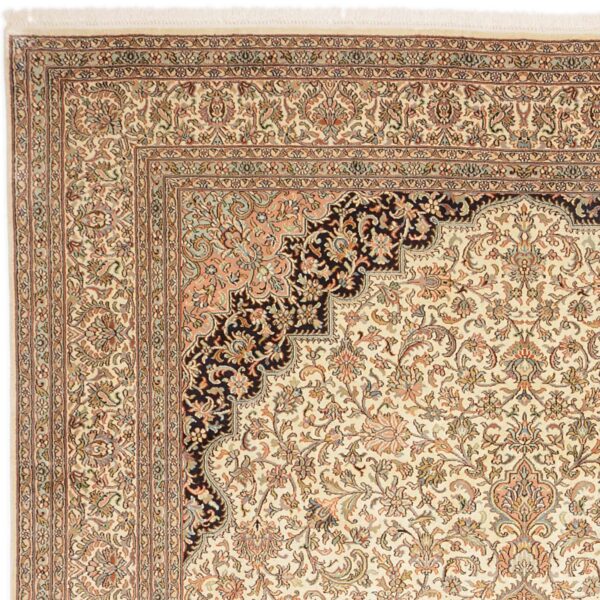 Kashmir Oriental Rug 205 × 298 cm, Silk, hand-knotted — view 5
