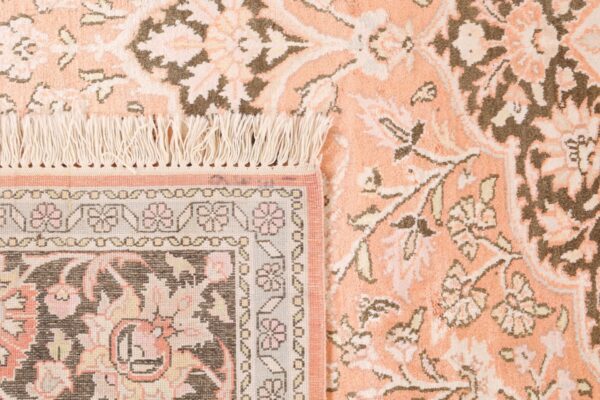 Kashmir Oriental Rug 214 × 312 cm, Wool, hand-knotted — view 7