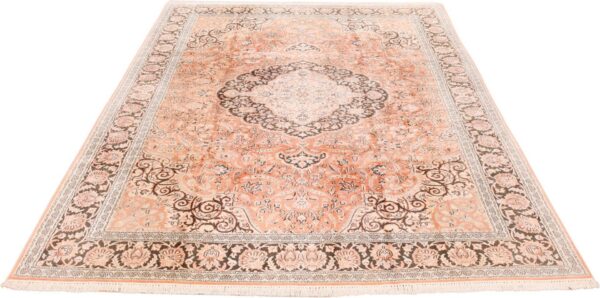 Kashmir Oriental Rug 214 × 312 cm, Wool, hand-knotted — view 2