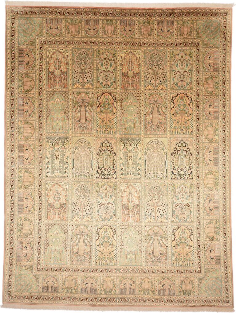 Kashmir Oriental Rug 243 × 320 cm, Silk, hand-knotted