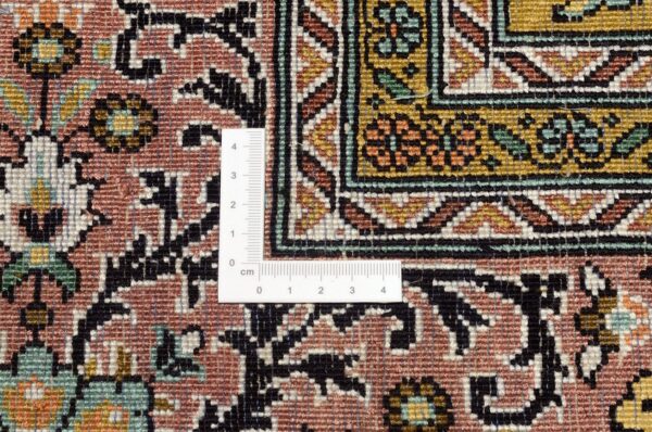 Kashmir Oriental Rug 249 × 336 cm, Silk, hand-knotted — view 3