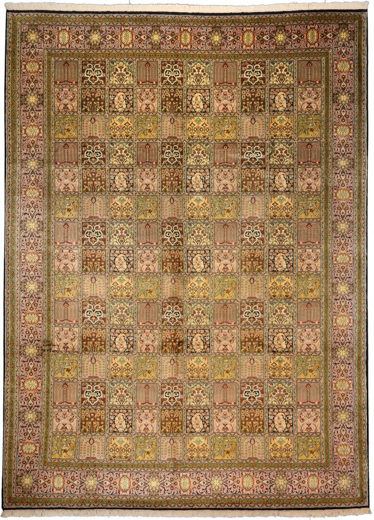 Kashmir Oriental Rug 249 × 336 cm, Silk, hand-knotted