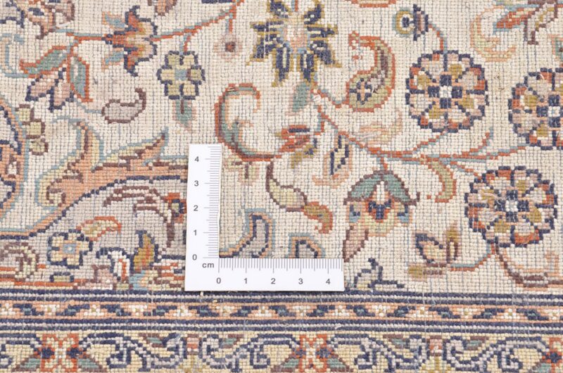 Kashmir Oriental Rug 77 × 325 cm, Silk, hand-knotted — view 4