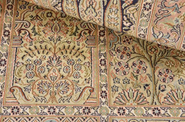 Kashmir Oriental Rug 82 × 365 cm, Silk, hand-knotted — view 5