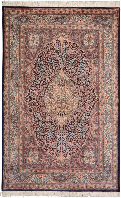 Kerman Oriental Rug 140 × 215 cm, Wool, hand-knotted, antique