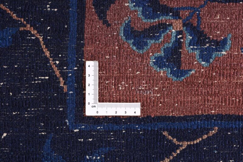 Peking Oriental Rug 370 × 440 cm, Silk, hand-knotted — view 9 Peking Oriental Rug 370 × 440 cm, Silk, hand-knotted — view 9
