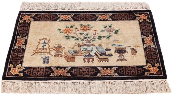 Peking Oriental Rug 60 × 93 cm, Silk, hand-knotted — view 2