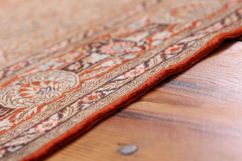 Peking Oriental Rug 62 × 91 cm, Silk, hand-knotted, filigree — view 6