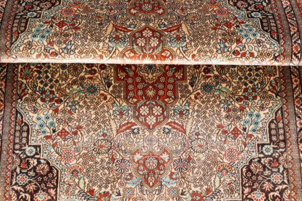 Peking Oriental Rug 62 × 91 cm, Silk, hand-knotted, filigree — view 8