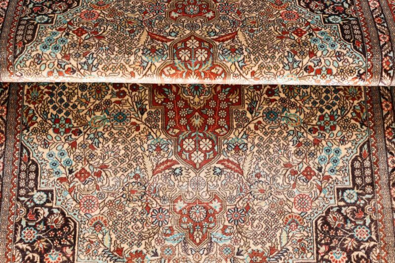 Peking Oriental Rug 62 × 91 cm, Silk, hand-knotted, filigree — view 8