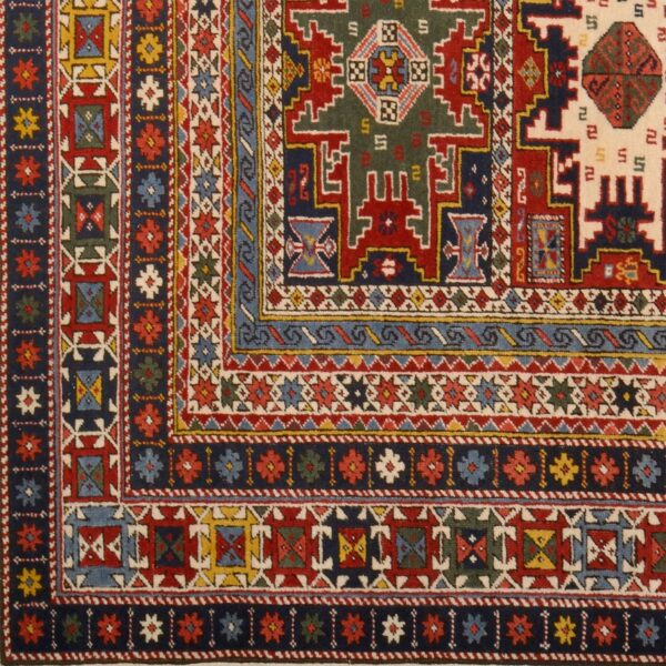 Shiraz Oriental Rug 140 × 203 cm, Wool, hand-knotted, antique — view 4