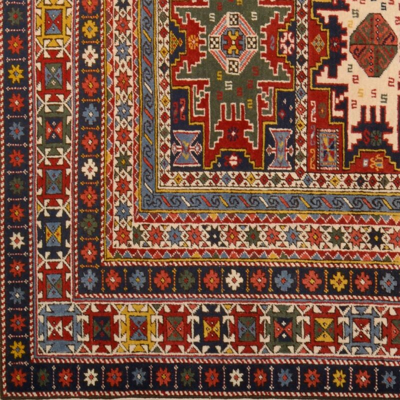 Shiraz Oriental Rug 140 × 203 cm, Wool, hand-knotted, antique — view 4
