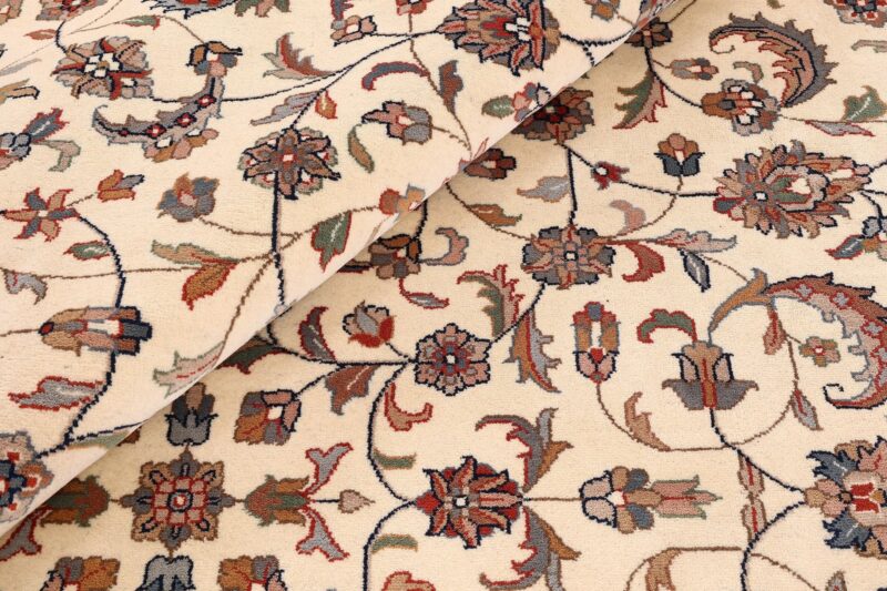 Tabriz Oriental Rug 300 × 400 cm, Wool, hand-knotted — view 8 Tabriz Oriental Rug 300 × 400 cm, Wool, hand-knotted — view 8