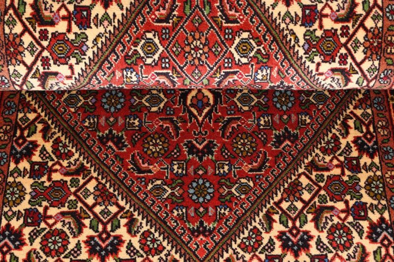 Bijar Persian Rug 82 × 149 cm, Wool and Silk, hand-knotted — view 7