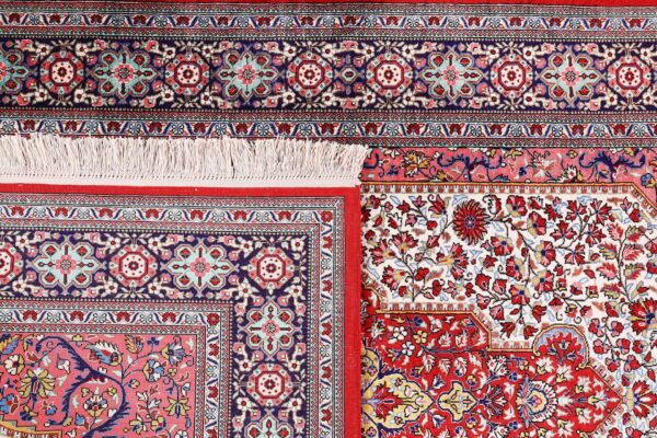 Qom Persian Rug 100 × 140 cm, Silk, hand-knotted — view 6