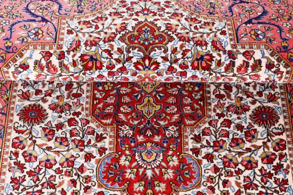 Qom Persian Rug 100 × 140 cm, Silk, hand-knotted — view 7