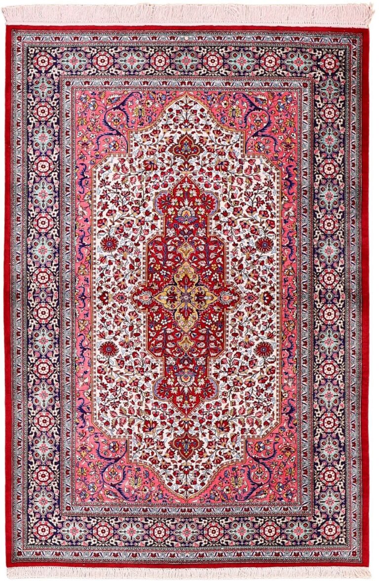 Qom Persian Rug 100 × 140 cm, Silk, hand-knotted