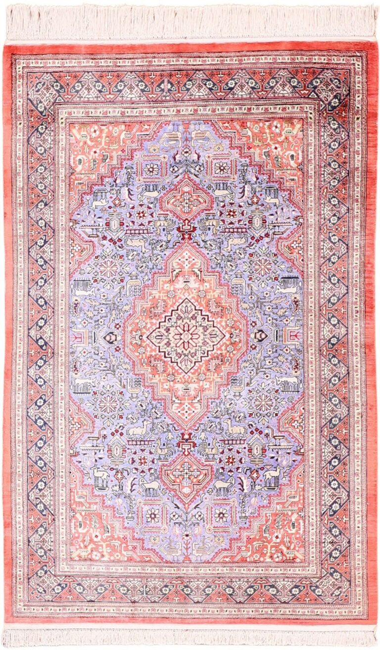 Qom Persian Rug 100 × 154 cm, Silk, hand-knotted