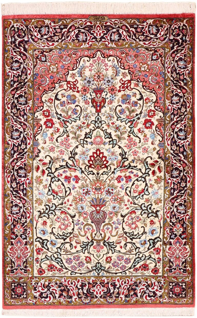 Qom Persian Rug 102 × 156 cm, Silk, hand-knotted