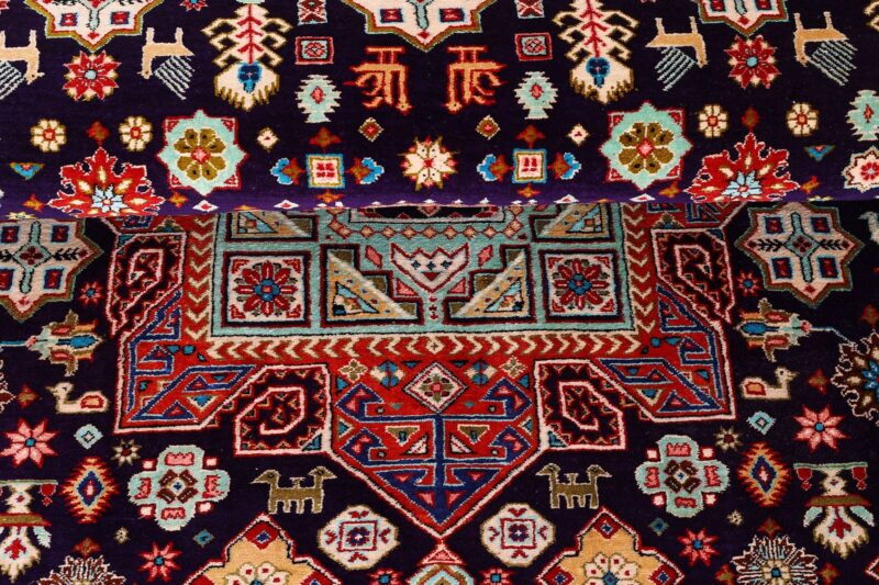 Qom Persian Rug 104 × 155 cm, Silk, hand-knotted, exclusive — view 8