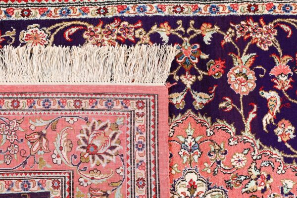 Qom Persian Rug 105 × 160 cm, Silk, hand-knotted, exclusive — view 7 Qom Persian Rug 105 × 160 cm, Silk, hand-knotted, exclusive — view 7