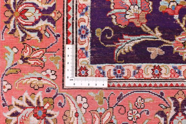 Qom Persian Rug 105 × 160 cm, Silk, hand-knotted, exclusive — view 9 Qom Persian Rug 105 × 160 cm, Silk, hand-knotted, exclusive — view 9