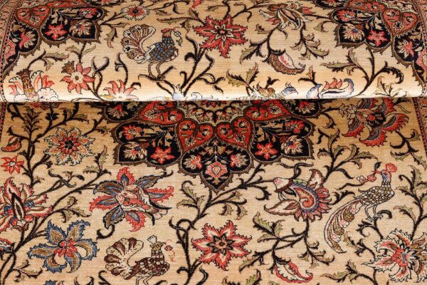 Qom Persian Rug 135 × 195 cm, Silk, hand-knotted, antique — view 9