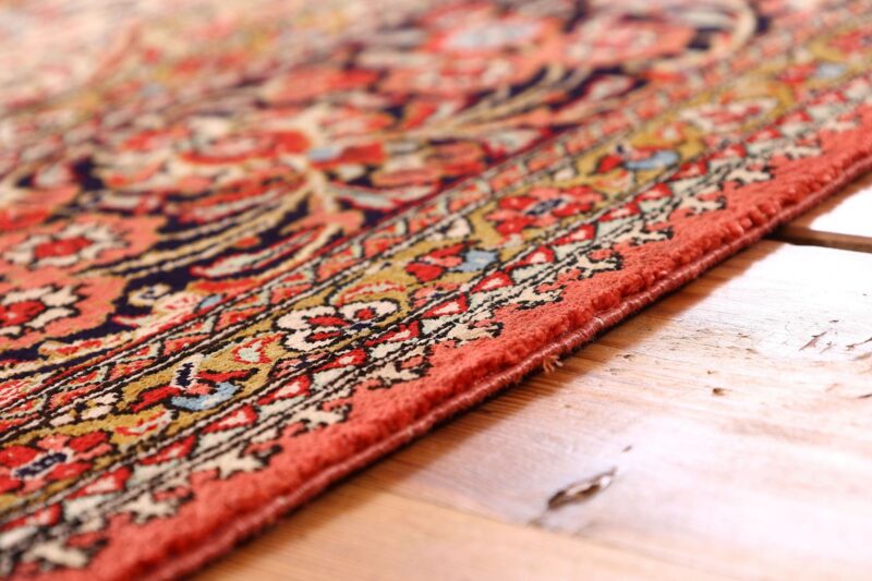 Qom Persian Rug 136 × 204 cm, Silk, hand-knotted — view 6