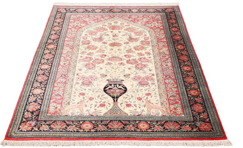 Qom Persian Rug 139 × 207 cm, Silk, hand-knotted, exclusive — view 2